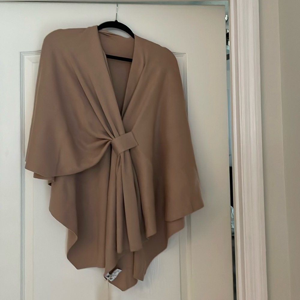 Puli Camel colored shawl